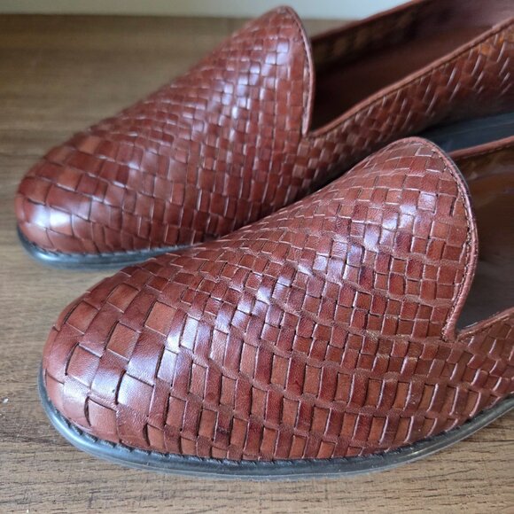 NEVER WORN WORTHINGTON ROSE III BROWN GENUINE LEATHER WOVEN LOAFERS SIZE 8.5 - Picture 7 of 16